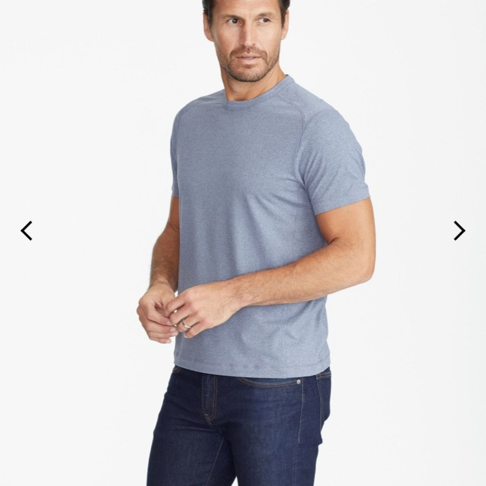 Untuckit Men’s Performance Crew Neck Tee